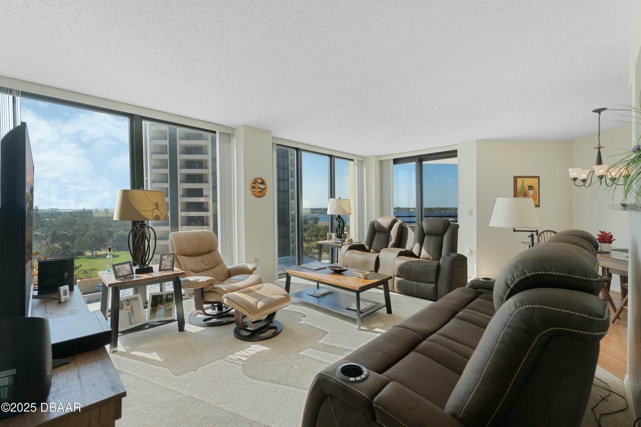 https://bt-photos.global.ssl.fastly.net/daytonabeach/1280_boomver_1_1209743-2.jpg