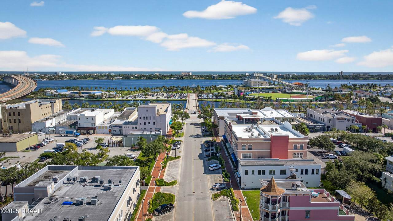 https://bt-photos.global.ssl.fastly.net/daytonabeach/1280_boomver_1_1219167-2.jpg