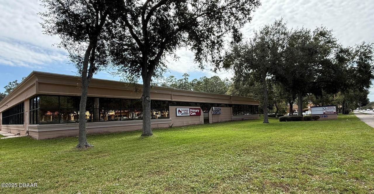 1180 Granada Boulevard - Photo 1