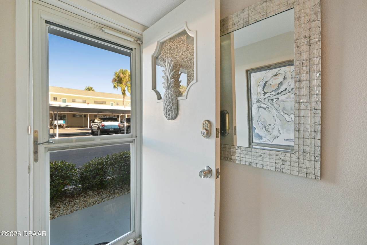 https://bt-photos.global.ssl.fastly.net/daytonabeach/1280_boomver_1_1222528-2.jpg