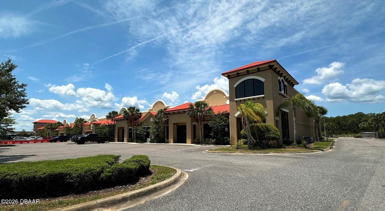 372 Destination Daytona Lane - Photo 1