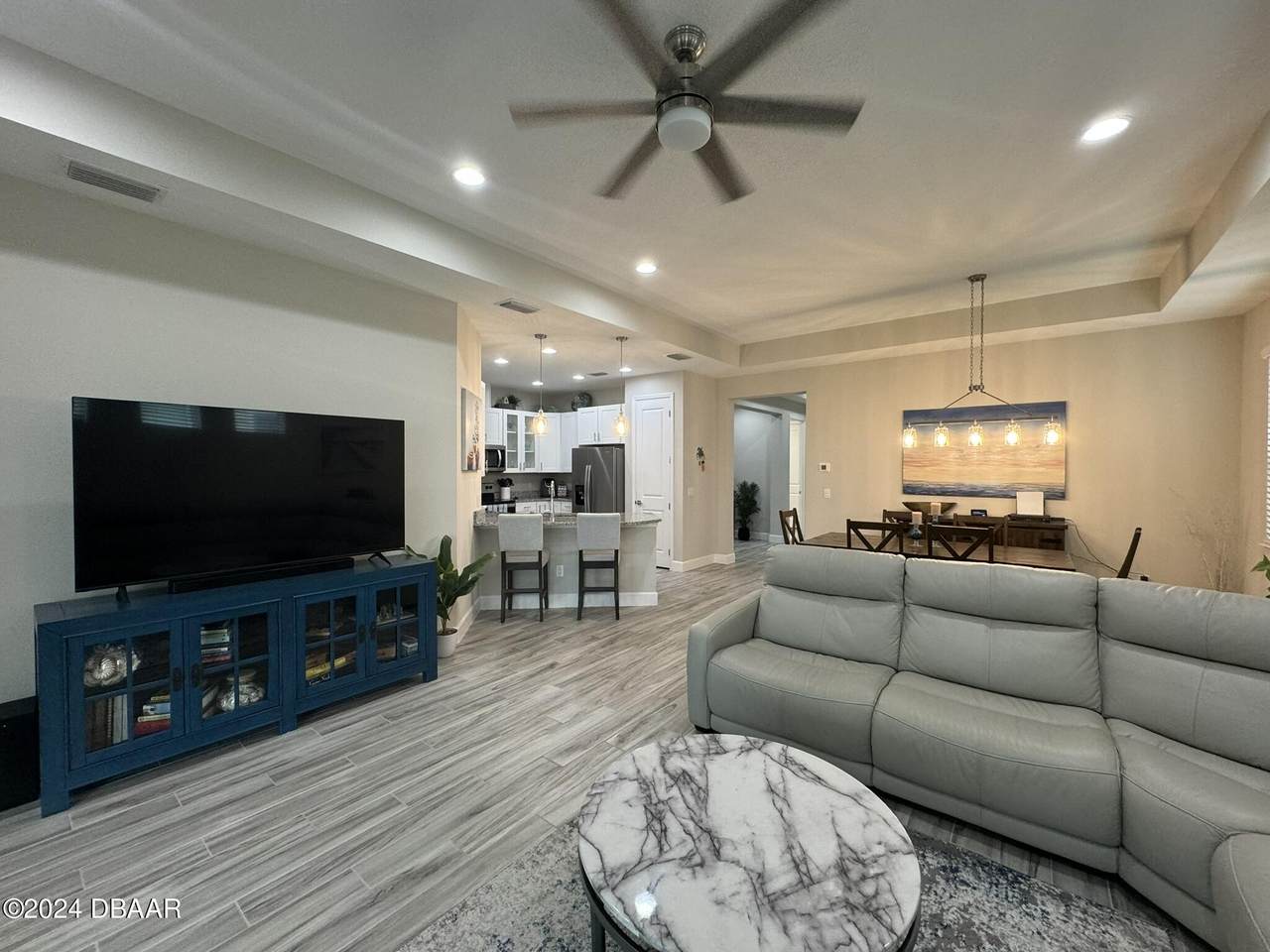 https://bt-photos.global.ssl.fastly.net/daytonabeach/1280_boomver_1_1223562-2.jpg