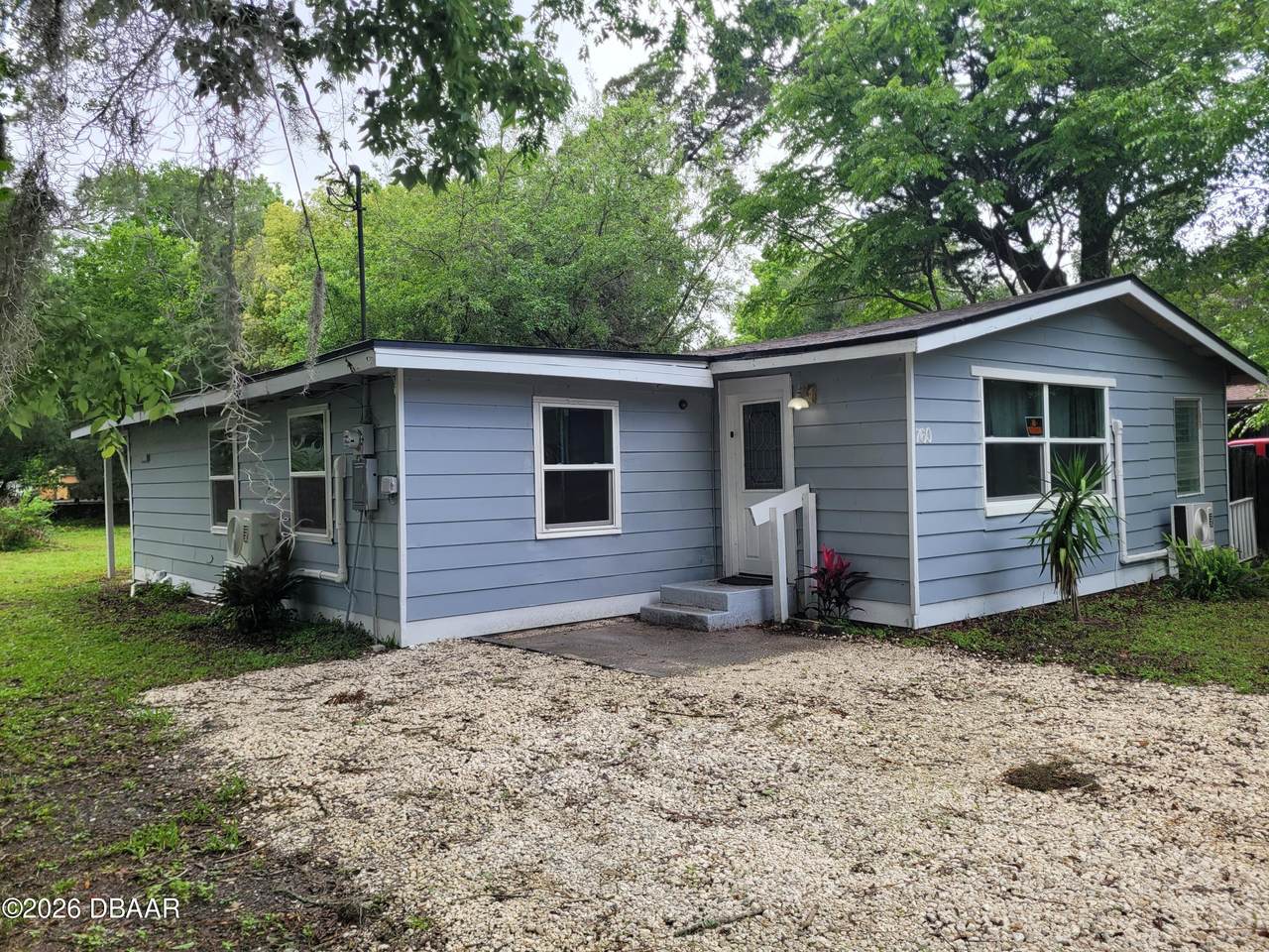 760 Santa Ana Avenue - Photo 1