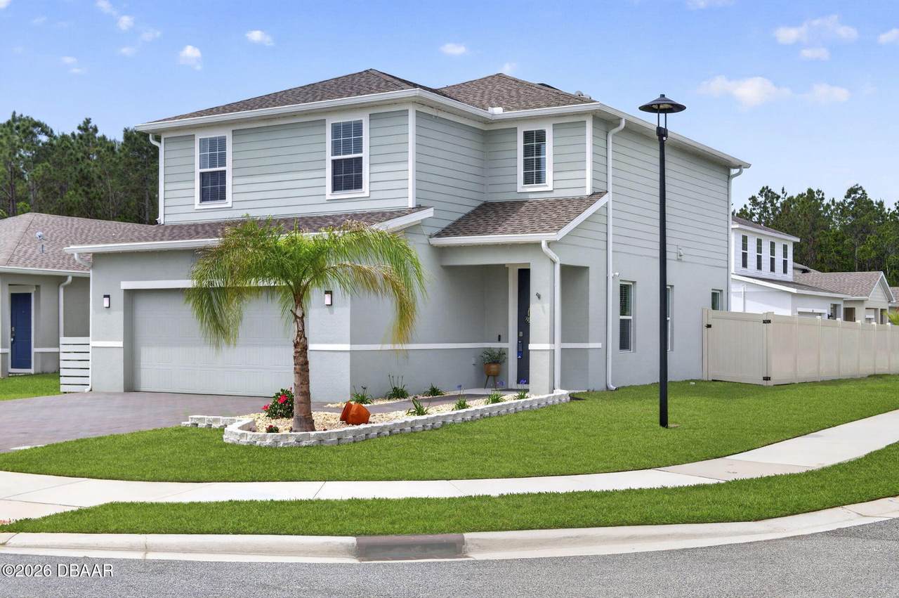 381 Crestwind Drive - Photo 1