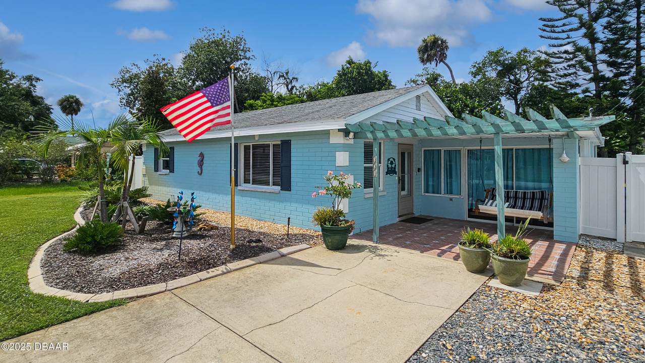 121 Yelkca Terrace - Photo 1