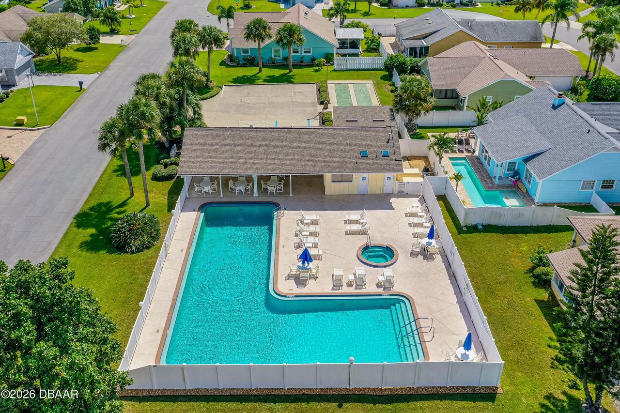 https://bt-photos.global.ssl.fastly.net/daytonabeach/1280_boomver_1_1225894-2.jpg