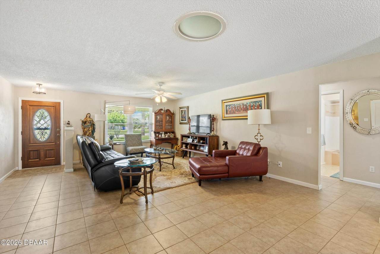 https://bt-photos.global.ssl.fastly.net/daytonabeach/1280_boomver_1_1226534-2.jpg