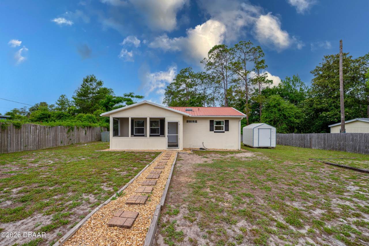 45739 Magnolia Street - Photo 1