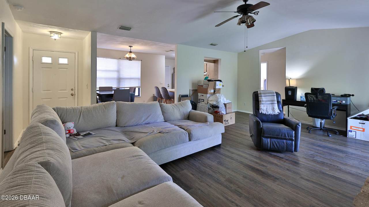 https://bt-photos.global.ssl.fastly.net/daytonabeach/1280_boomver_1_1227018-2.jpg