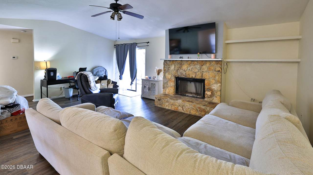 https://bt-photos.global.ssl.fastly.net/daytonabeach/1280_boomver_1_1227018-2.jpg