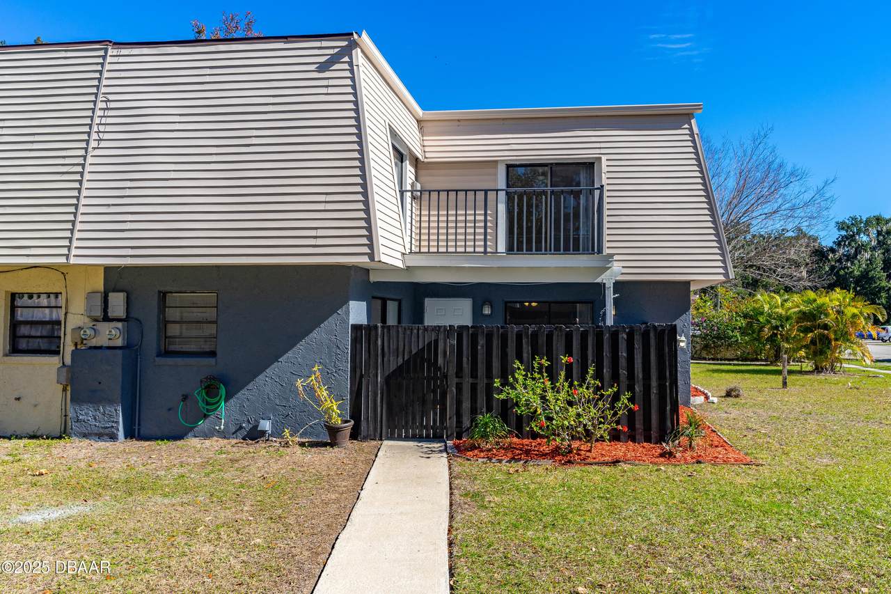 https://bt-photos.global.ssl.fastly.net/daytonabeach/1280_boomver_1_1227076-2.jpg