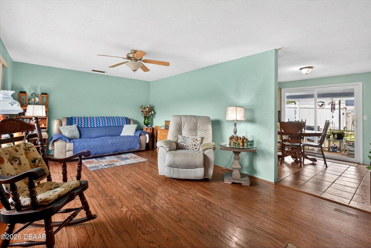 https://bt-photos.global.ssl.fastly.net/daytonabeach/1280_boomver_1_1227203-2.jpg