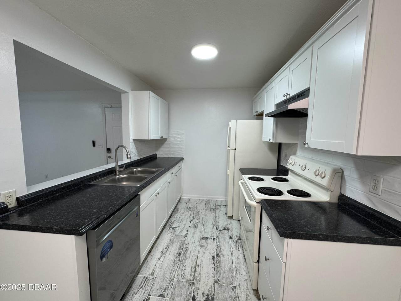 https://bt-photos.global.ssl.fastly.net/daytonabeach/1280_boomver_1_1227763-2.jpg