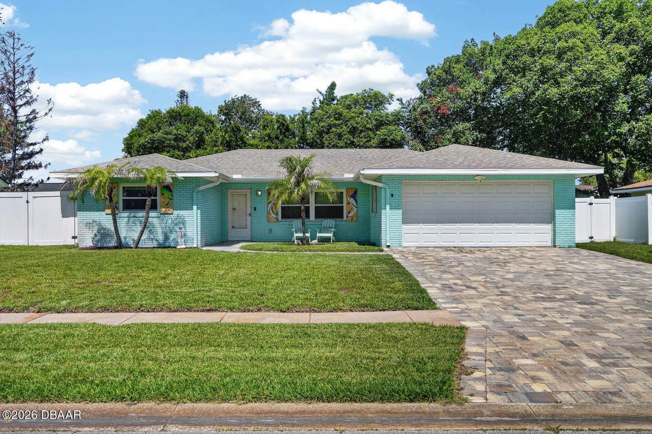 68 Raintree Drive - Photo 1
