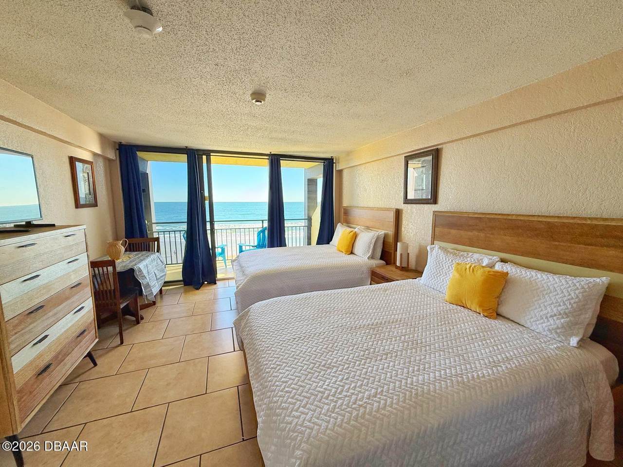https://bt-photos.global.ssl.fastly.net/daytonabeach/1280_boomver_1_1228255-2.jpg