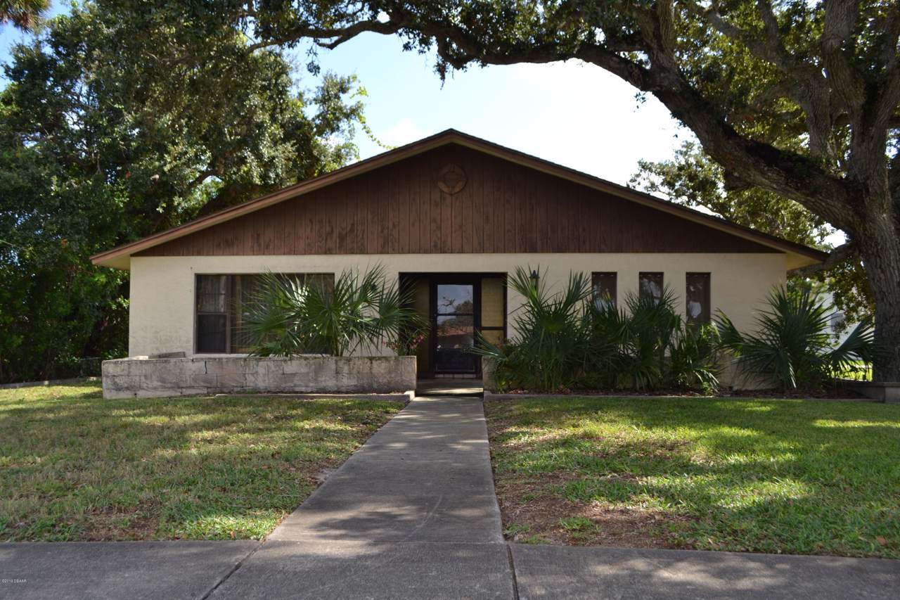 3111 Peninsula Drive - Photo 1