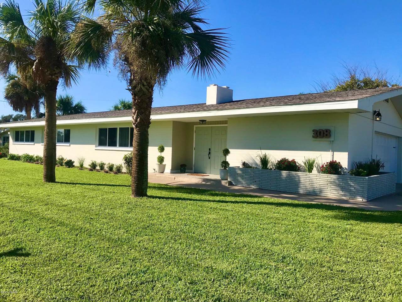 308 Halifax Drive - Photo 1