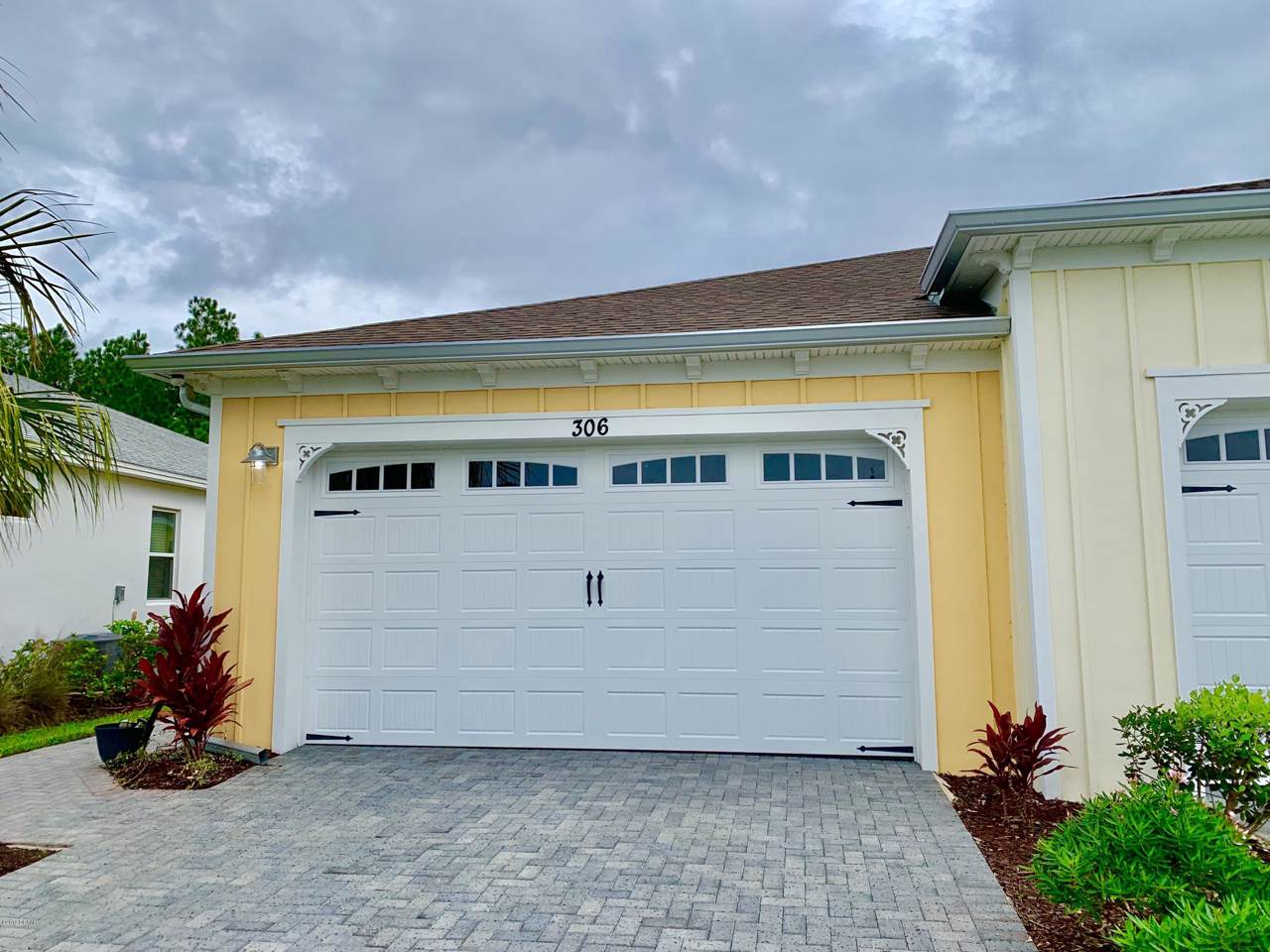 306 Coral Reef Way - Photo 1