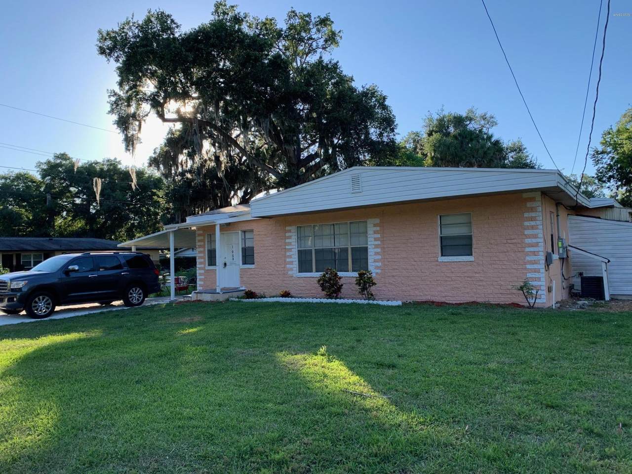 1068 Sheridan Road - Photo 1