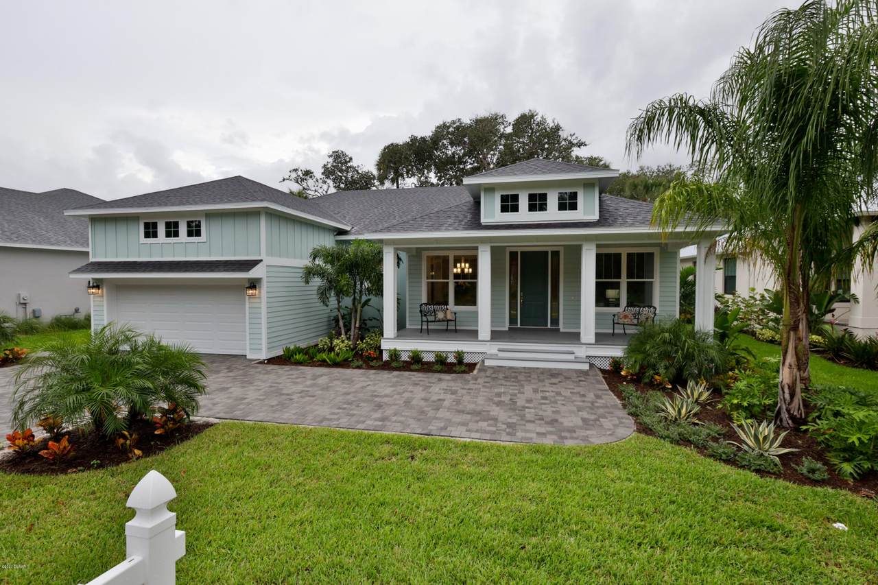 1400 Saxon Drive - Photo 1