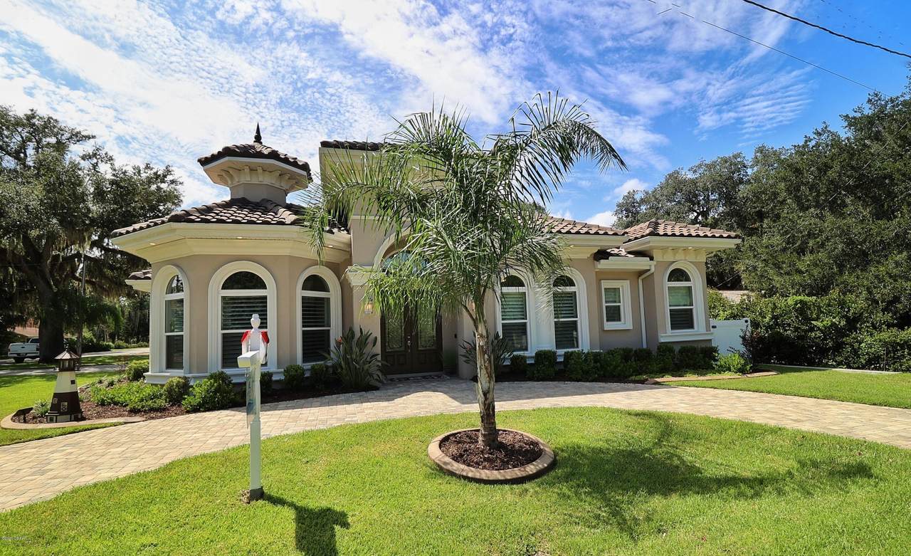 201 Wayne Avenue - Photo 1