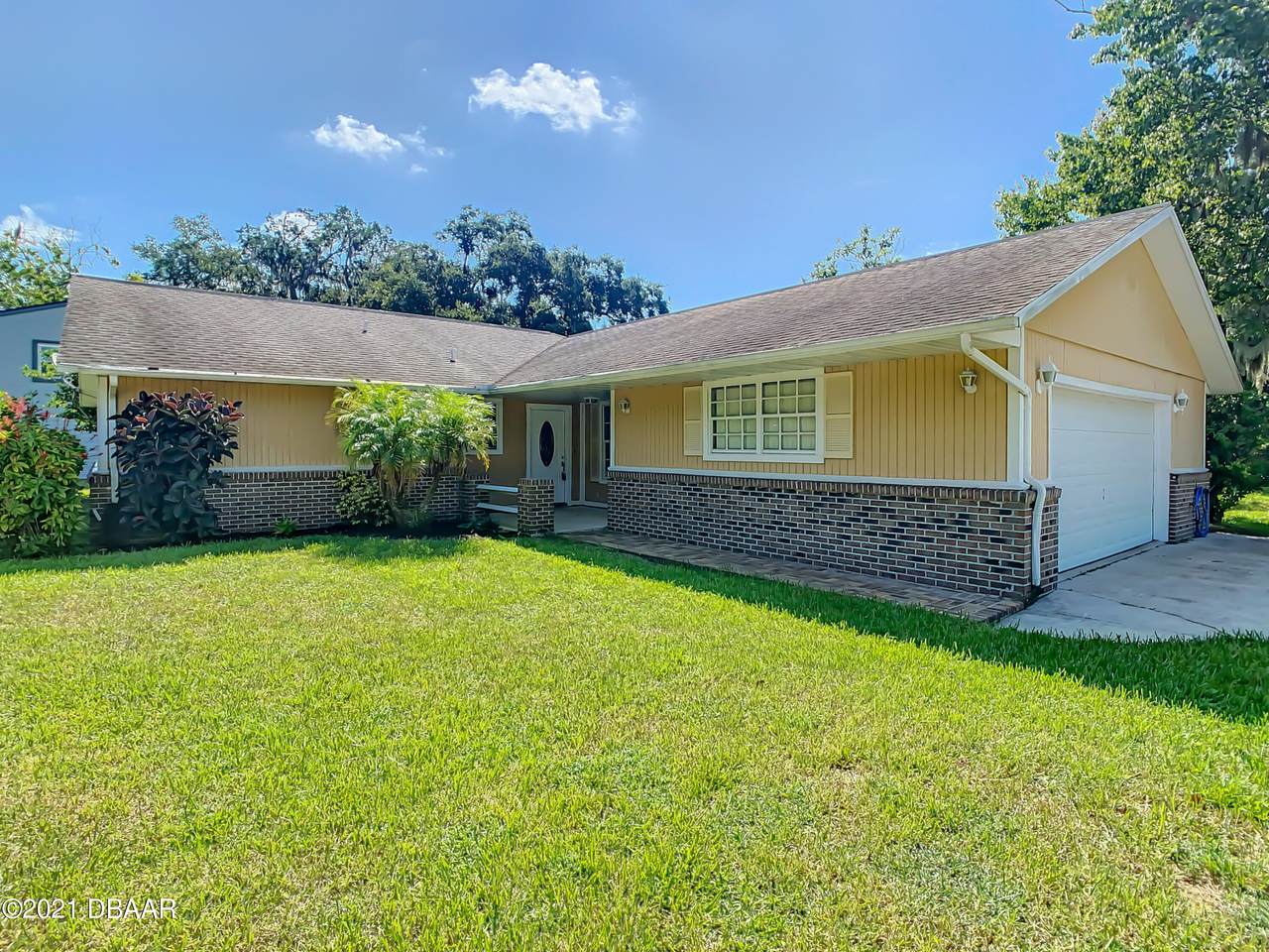 908 Tree Garden Drive - Photo 1