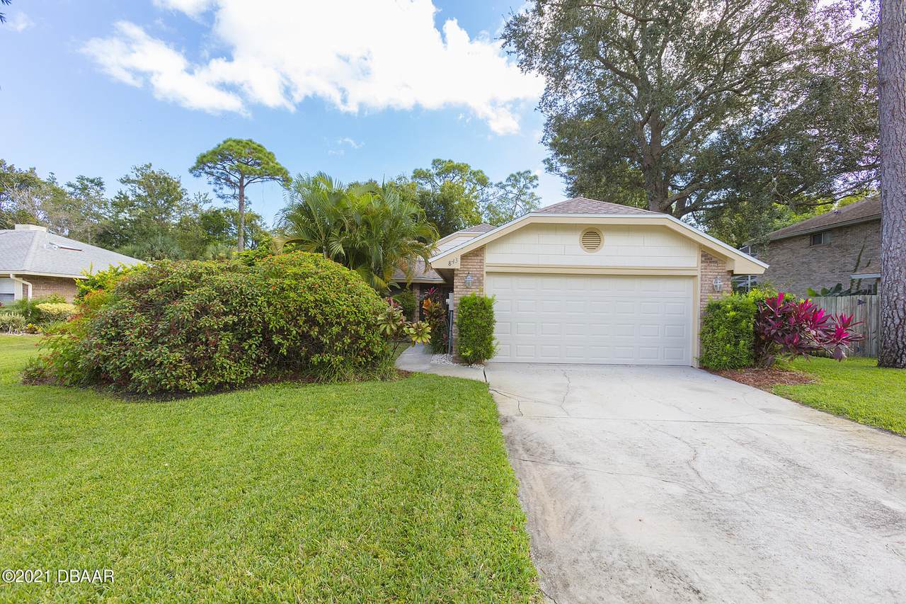 843 Clear Lake Drive - Photo 1