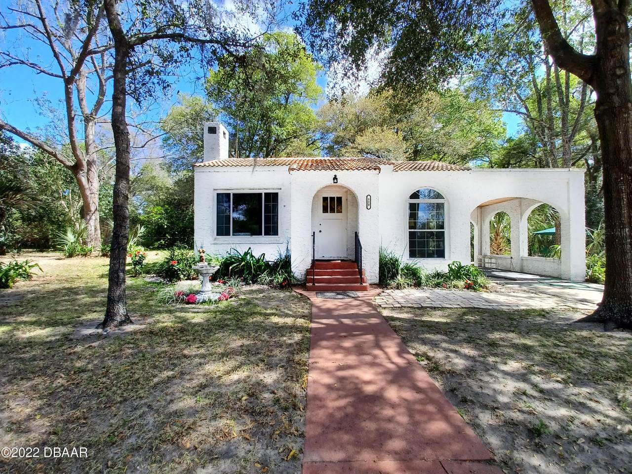 129 Hull Avenue - Photo 1