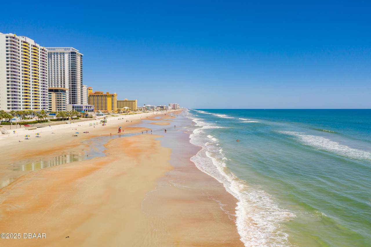 https://bt-photos.global.ssl.fastly.net/daytonabeach/1280_boomver_2_1214715-2.jpg
