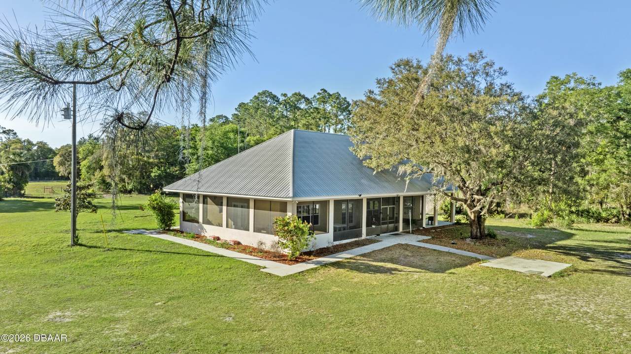 1045 Buckles Road - Photo 1