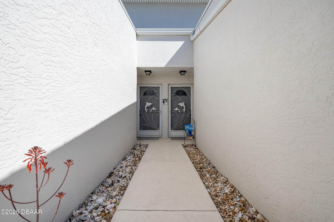 https://bt-photos.global.ssl.fastly.net/daytonabeach/1280_boomver_4_1222844-2.jpg