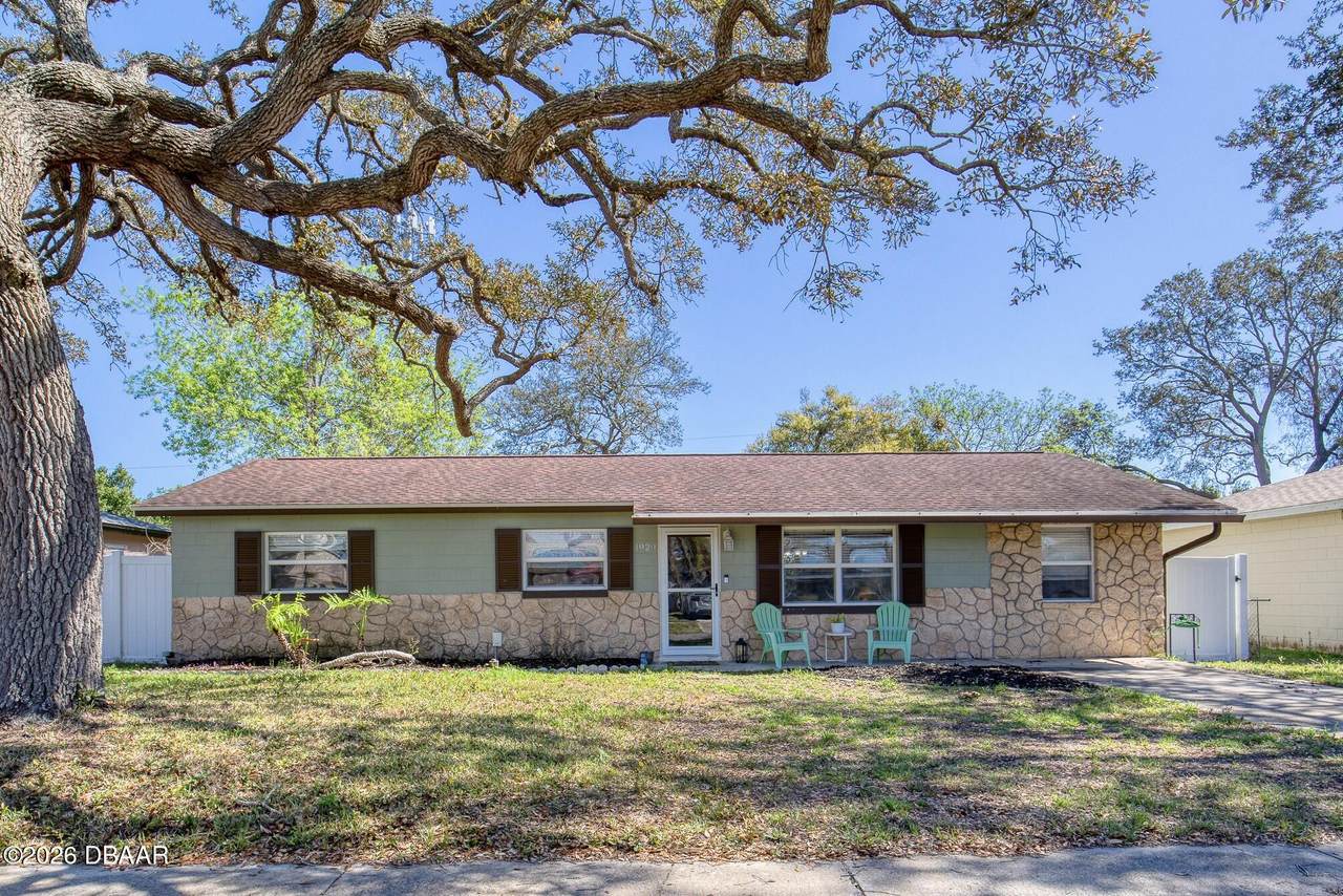 1929 Linda Avenue - Photo 1