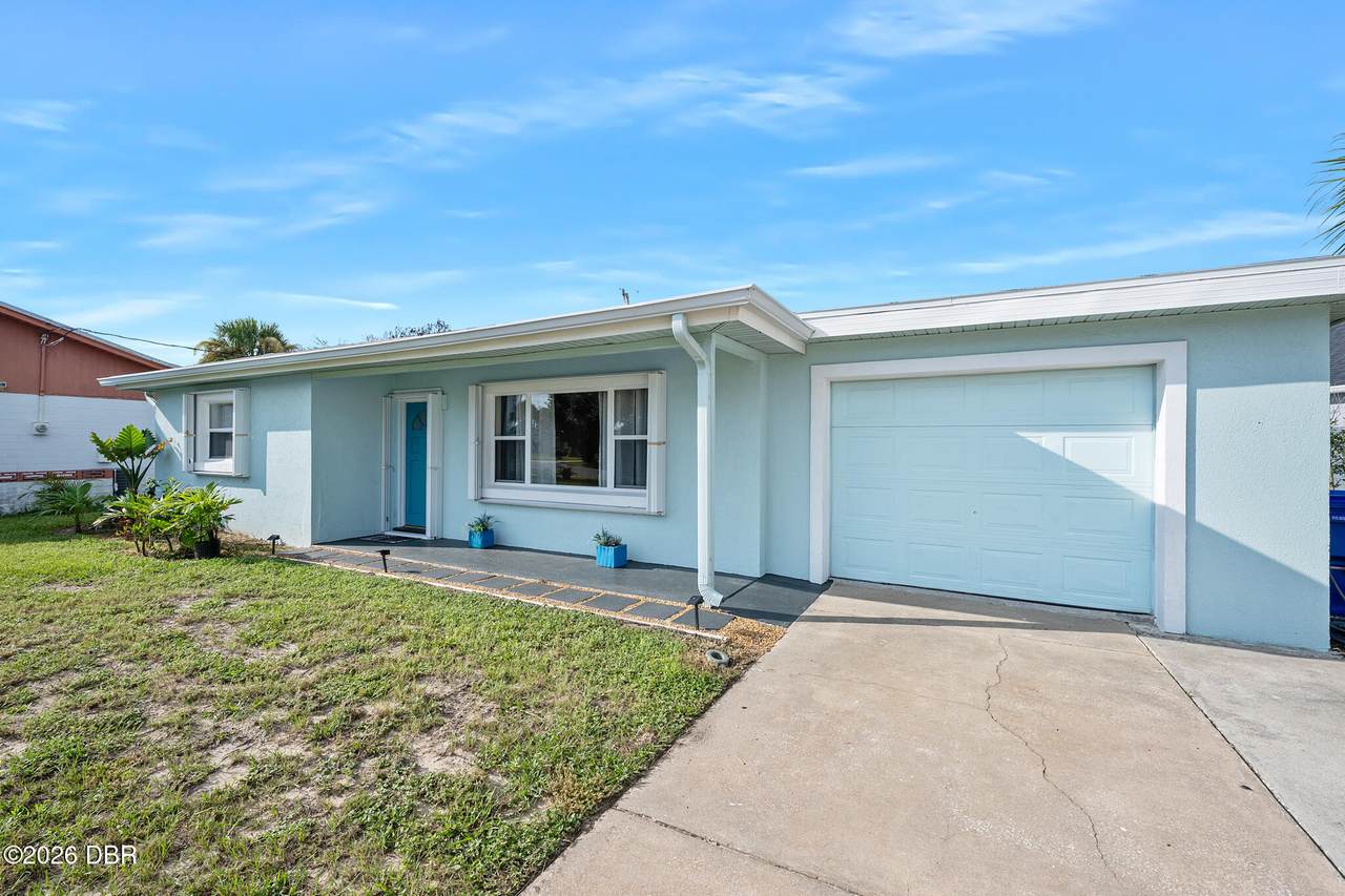 22 Plaza Drive - Photo 1