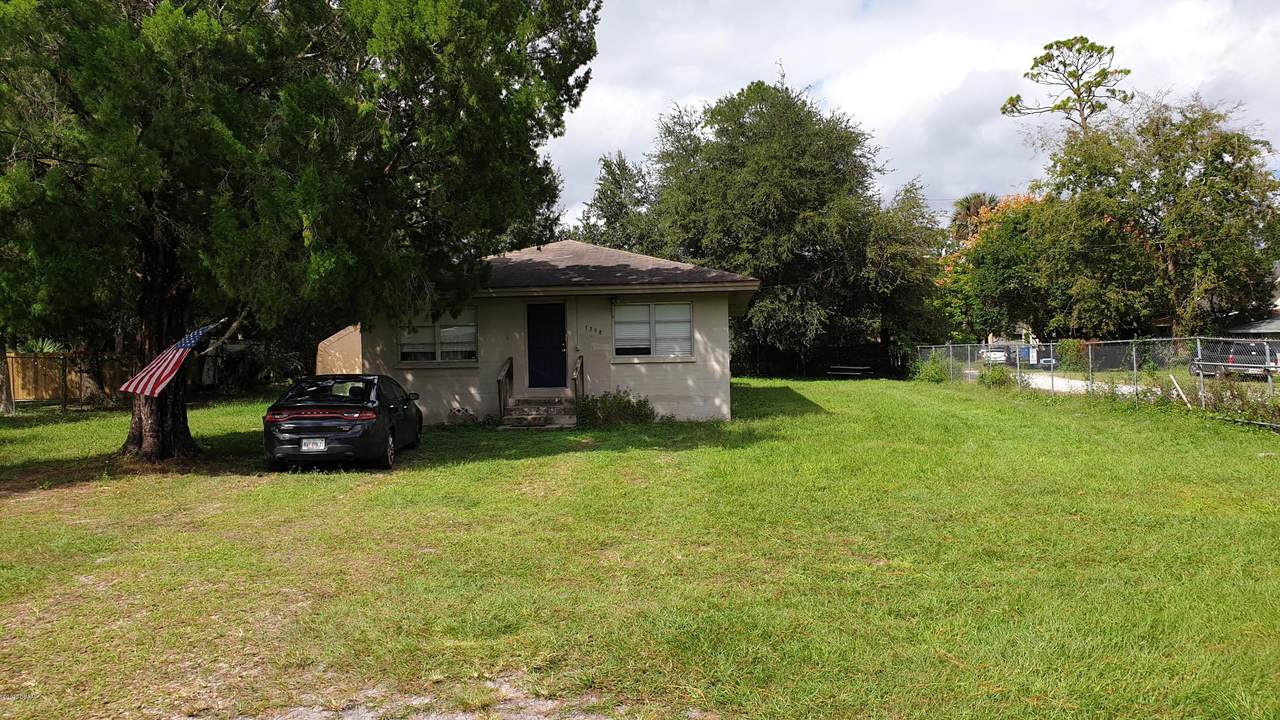 1398 4TH Street - Photo 1