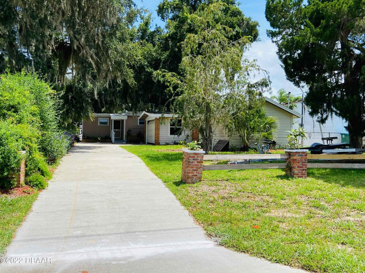 201 Gary Avenue - Photo 1
