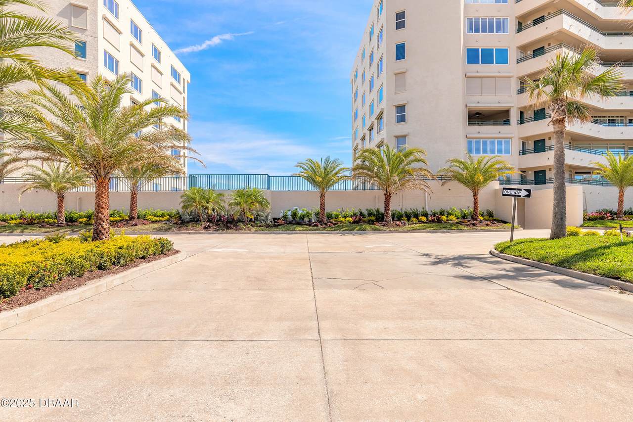 https://bt-photos.global.ssl.fastly.net/daytonabeach/1280_boomver_3_1206366-2.jpg