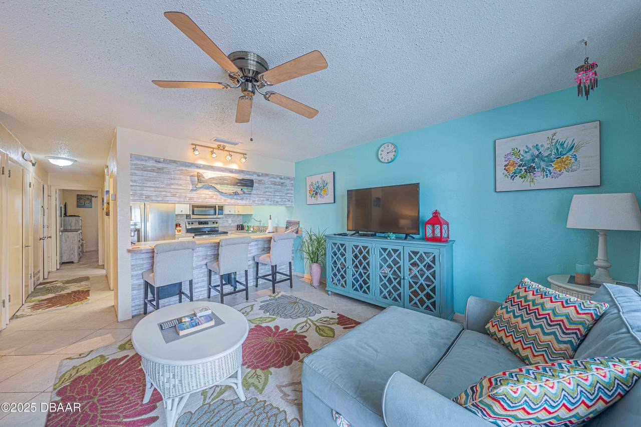 https://bt-photos.global.ssl.fastly.net/daytonabeach/orig_boomver_3_1214409-2.jpg