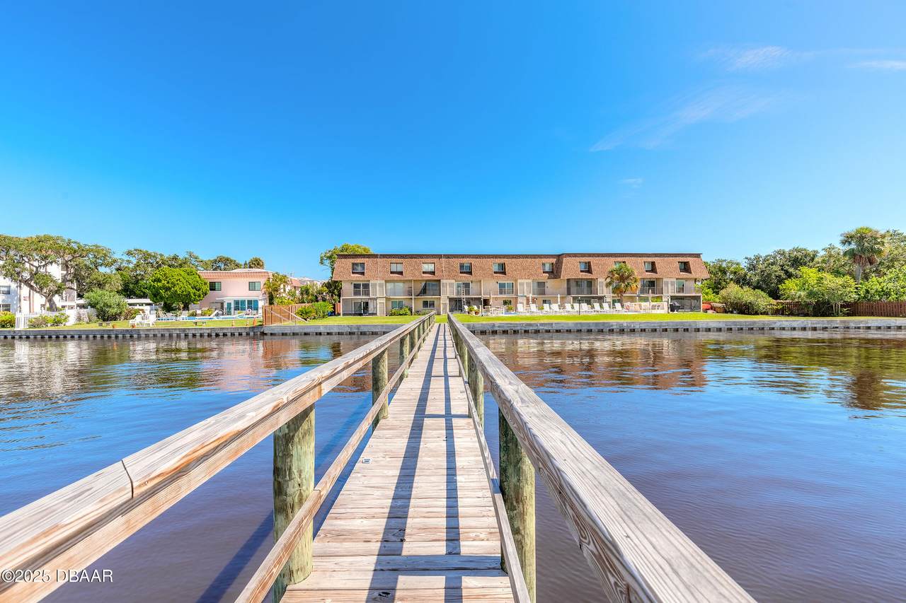 https://bt-photos.global.ssl.fastly.net/daytonabeach/1280_boomver_3_1218384-2.jpg