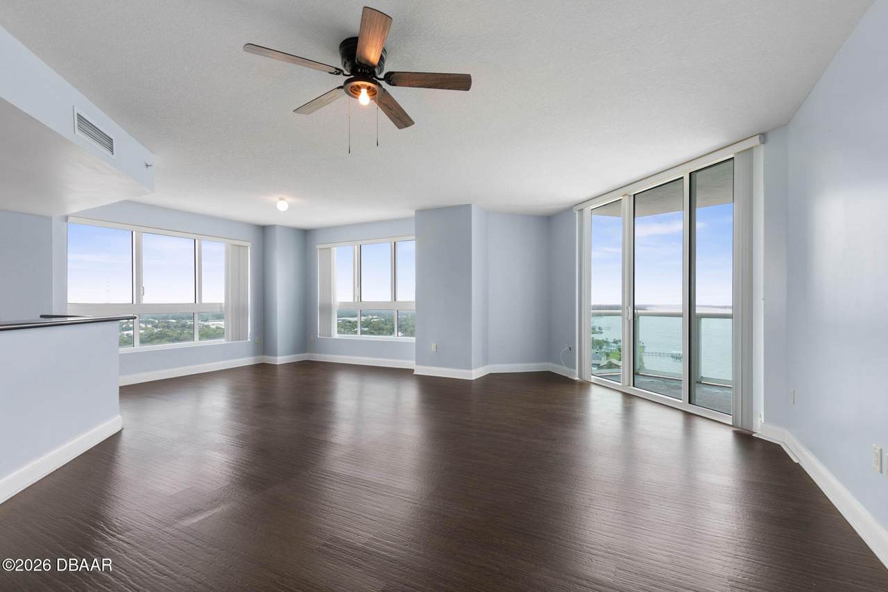 https://bt-photos.global.ssl.fastly.net/daytonabeach/1280_boomver_1_1225118-2.jpg