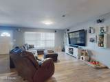 16 Oak Avenue - Photo 2