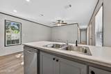 1606 Avenue C - Photo 16