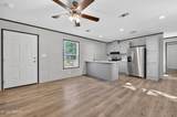 1606 Avenue C - Photo 5