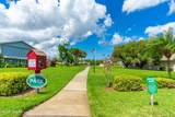 34 Lake Fairgreen Circle - Photo 40