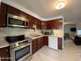 910 Lake Avenue - Photo 10