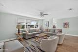 341 Plaza Boulevard - Photo 7
