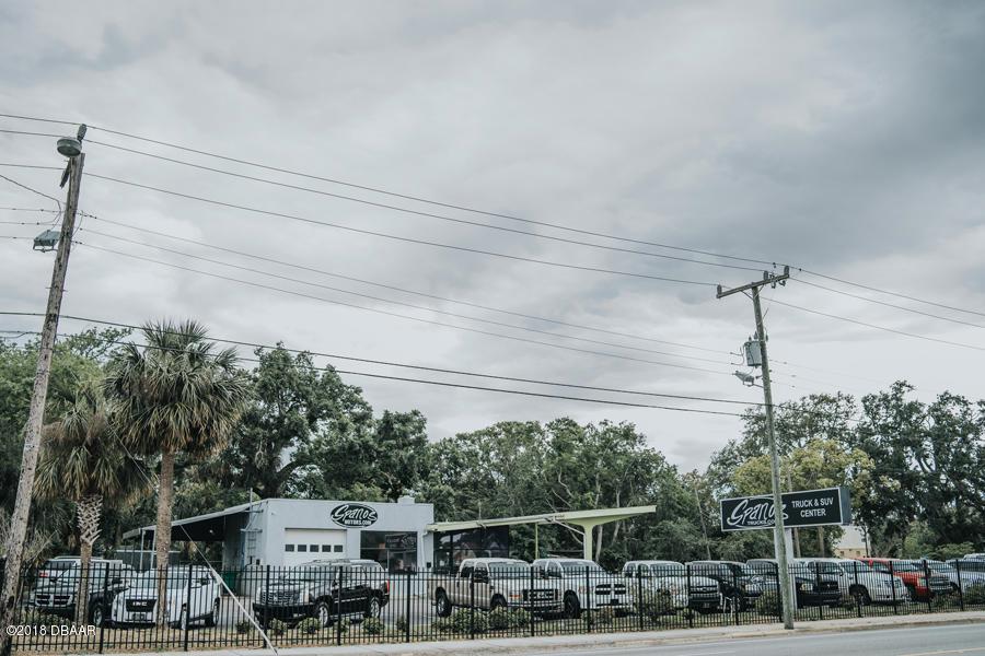 555 International Speedway Boulevard - Photo 1