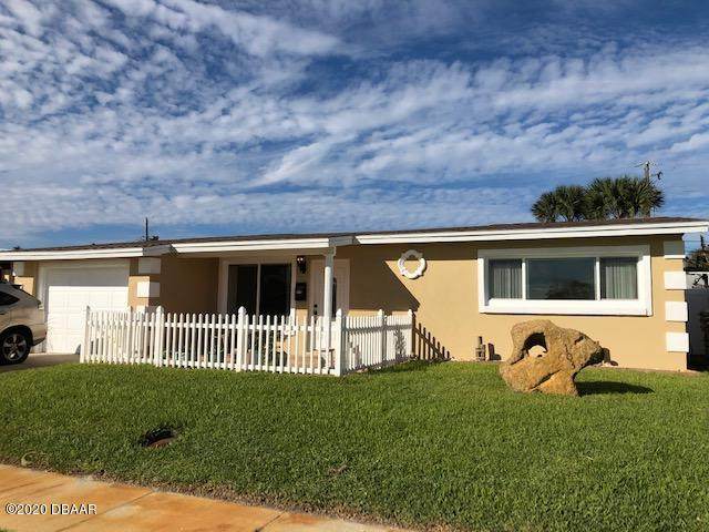 103 Essex Drive - Photo 1