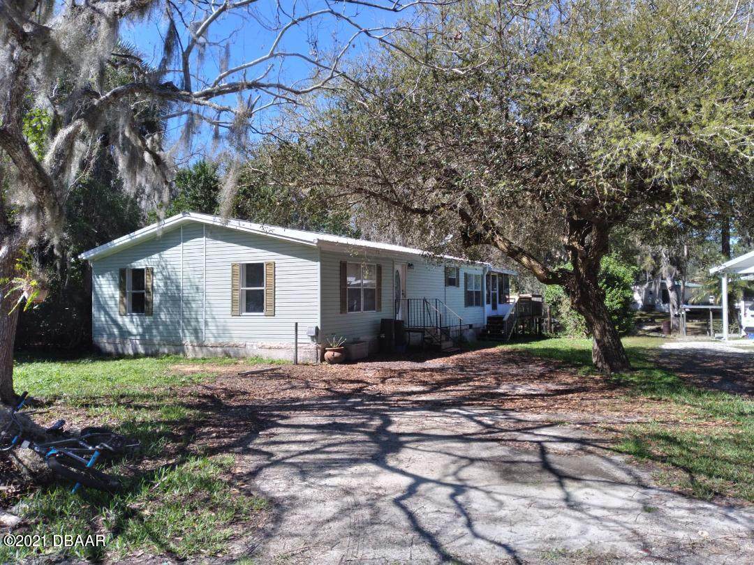 135 Palm Drive - Photo 1