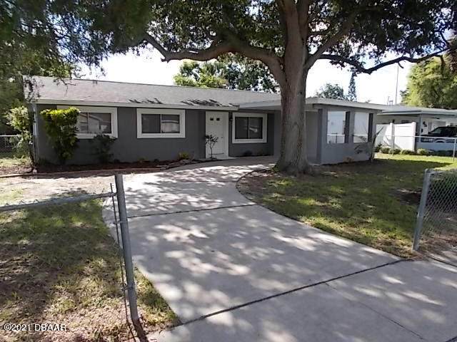 929 Lockhart Street - Photo 1