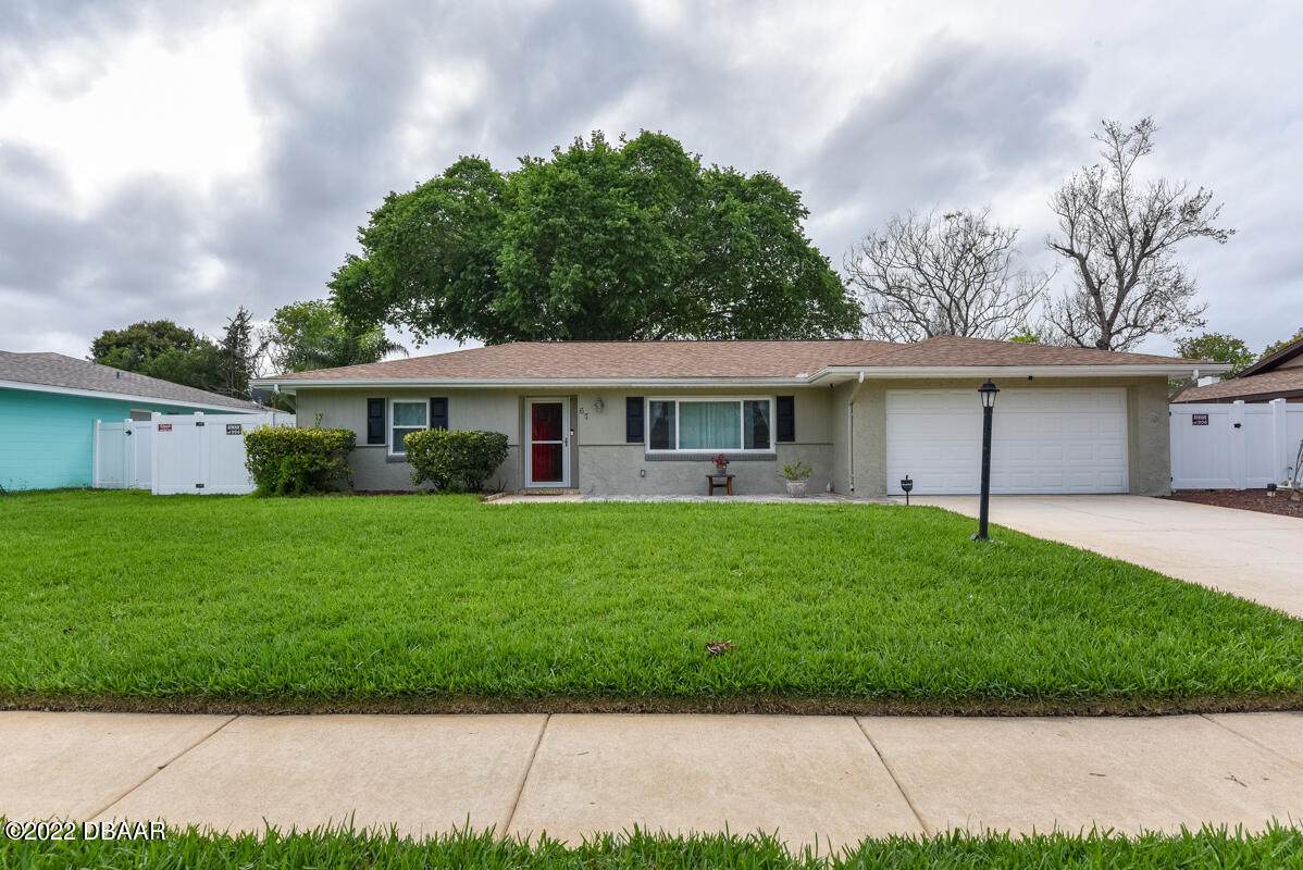67 Raintree Drive - Photo 1